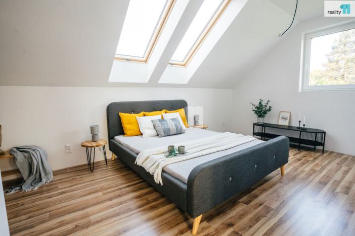 Prodej rodinného domu, Zvěřínek, V průhonu, 125 m2