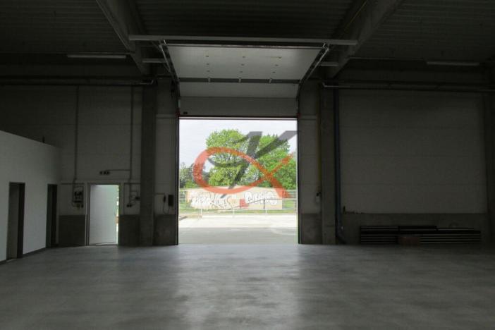 Pronájem skladu, Valašské Meziříčí, M. Alše, 362 m2