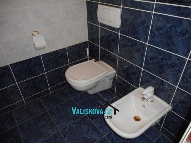 Pronájem bytu 2+kk, Kroměříž, Riegrovo náměstí, 70 m2