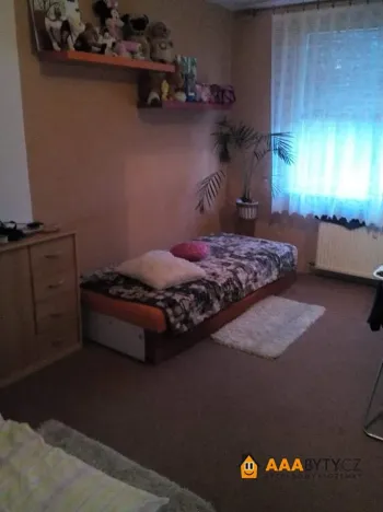 Prodej bytu 2+1, Mikulášovice, 66 m2