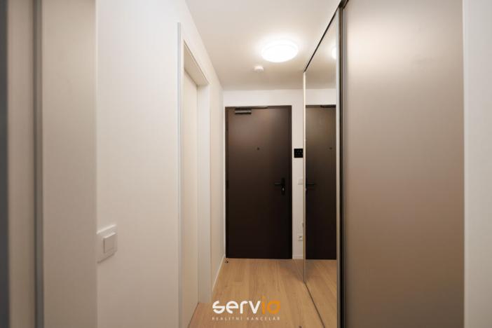 Pronájem bytu 1+kk, Brno, Bratislavská, 26 m2