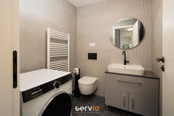 Pronájem bytu 1+kk, Brno, Bratislavská, 26 m2