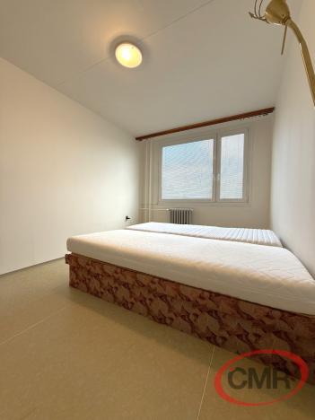 Pronájem bytu 3+1, Praha, Pískovcová, 66 m2