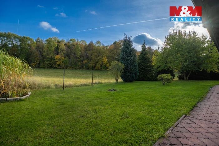 Prodej rodinného domu, Frýdštejn - Sestroňovice, 387 m2