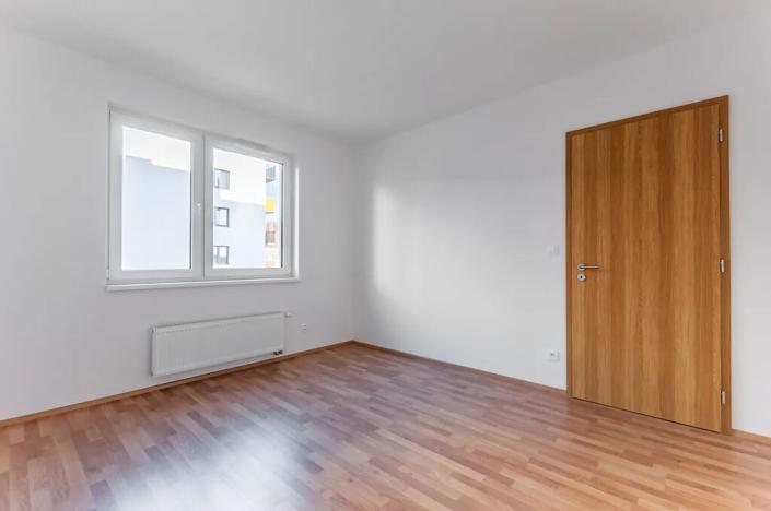Pronájem bytu 2+kk, Praha - Vysočany, Strnadových, 55 m2