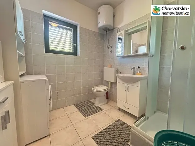 Prodej bytu 2+kk, Novalja, Chorvatsko, 41 m2