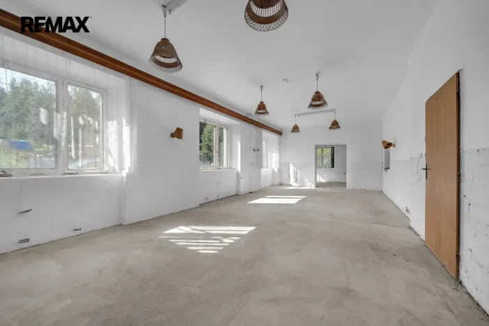 Prodej činžovního domu, Nová Ves nad Nisou, 722 m2