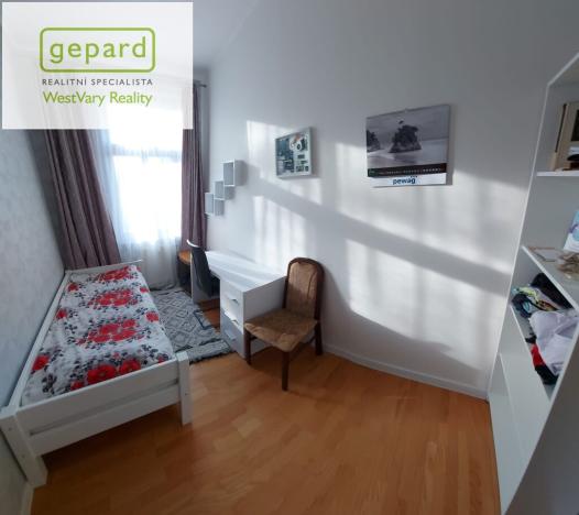 Prodej bytu 3+1, Karlovy Vary, Moravská, 77 m2