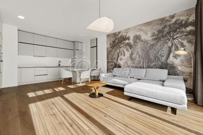 Pronájem bytu 2+kk, Praha - Troja, Pod Hrachovkou, 55 m2