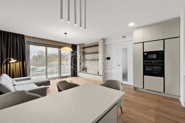 Pronájem bytu 2+kk, Praha - Troja, Pod Hrachovkou, 55 m2