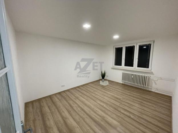 Prodej bytu 2+1, Orlová - Lutyně, Mládí, 55 m2