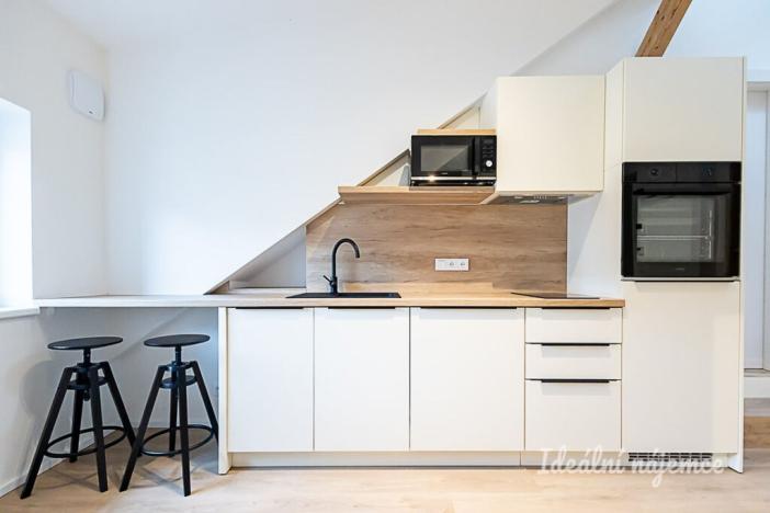 Pronájem bytu 1+kk, Praha - Záběhlice, Za návsí, 26 m2