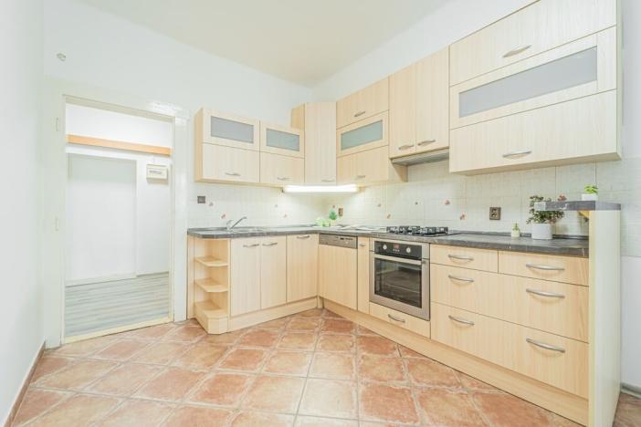 Pronájem bytu 2+kk, Praha - Žižkov, Lucemburská, 53 m2