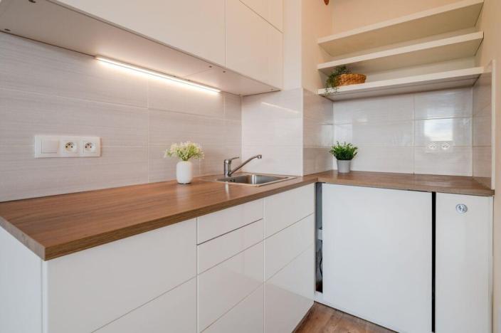 Pronájem bytu 1+kk, Praha - Letňany, Letovská, 42 m2