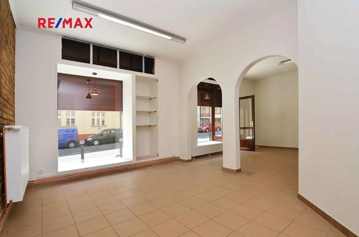 Pronájem obchodního prostoru, Praha - Bubeneč, Veletržní, 60 m2