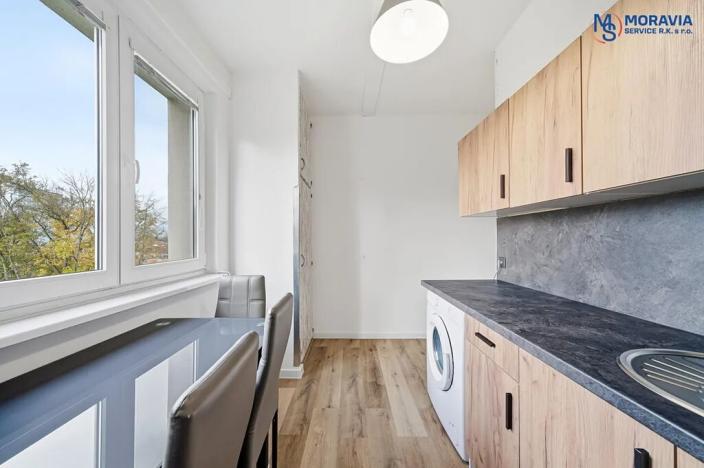 Pronájem bytu 2+1, Šternberk, Nádražní, 52 m2