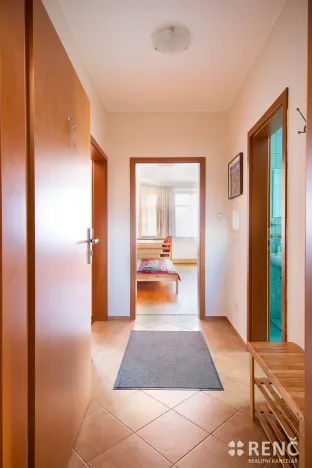 Pronájem bytu 2+1, Praha - Dolní Počernice, Jana Bílka, 77 m2