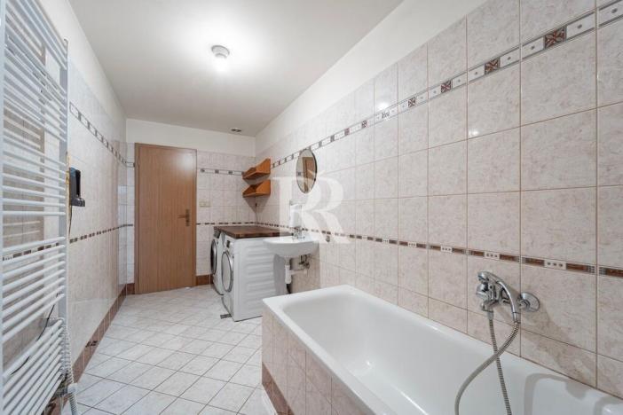 Prodej rodinného domu, Libčany, 280 m2