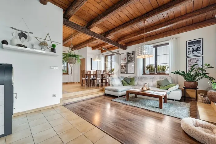 Prodej rodinného domu, Libčany, 280 m2