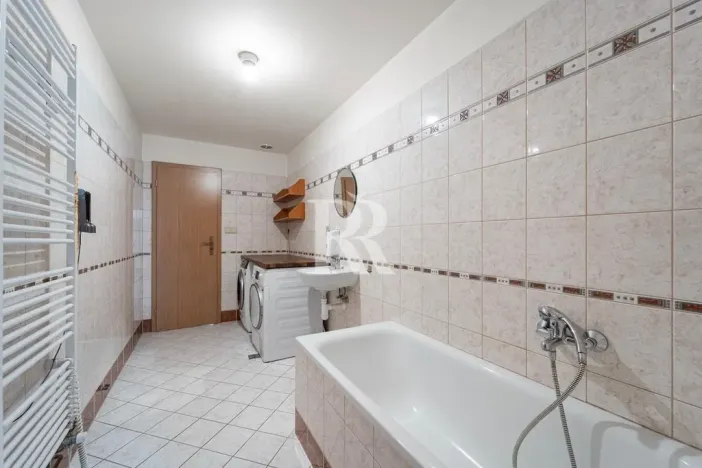 Prodej rodinného domu, Libčany, 280 m2