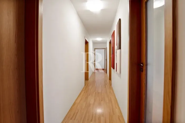 Prodej rodinného domu, Libčany, 280 m2