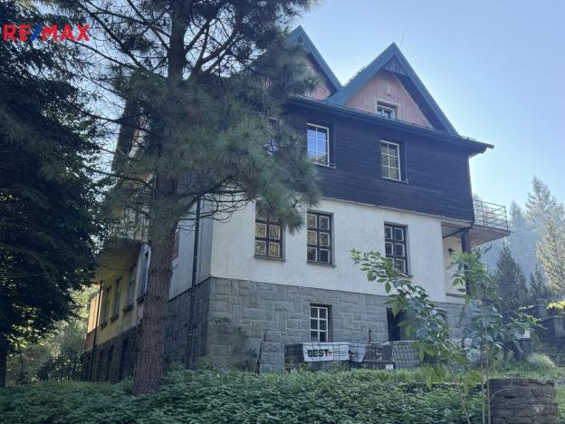 Prodej ubytování, Třinec, 1000 m2