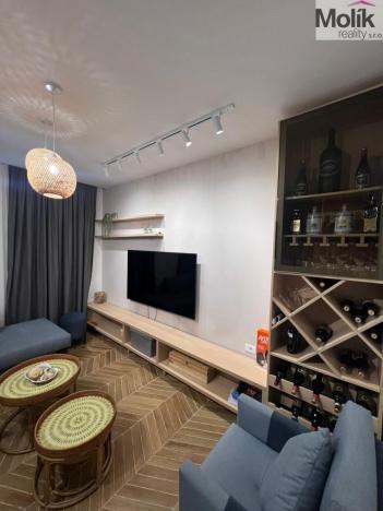 Prodej bytu 2+kk, Golem, 61 m2