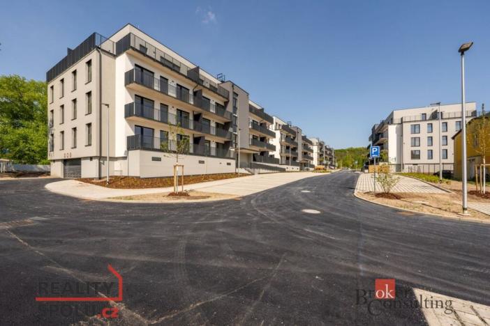 Pronájem bytu 3+kk, Kladno - Dubí, Ke křížku, 80 m2