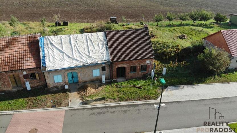 Prodej vinného sklepa, Hrušky, 35 m2