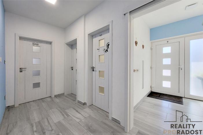 Prodej rodinného domu, Hrádek, 165 m2