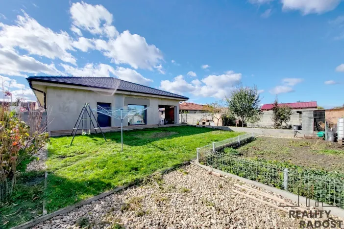 Prodej rodinného domu, Hrádek, 165 m2