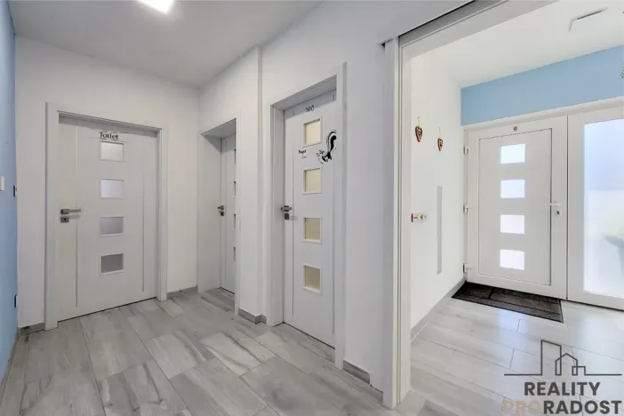 Prodej rodinného domu, Hrádek, 165 m2