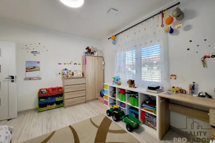 Prodej rodinného domu, Hrádek, 165 m2