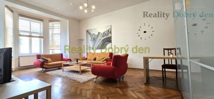 Prodej bytu 2+1, Opava, Zacpalova, 71 m2