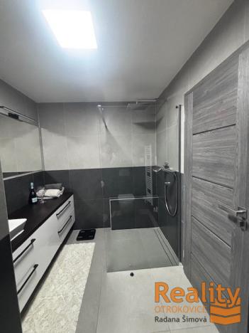 Prodej bytu 2+kk, Otrokovice, Příčná, 68 m2