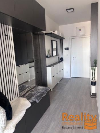 Prodej bytu 2+kk, Otrokovice, Příčná, 68 m2