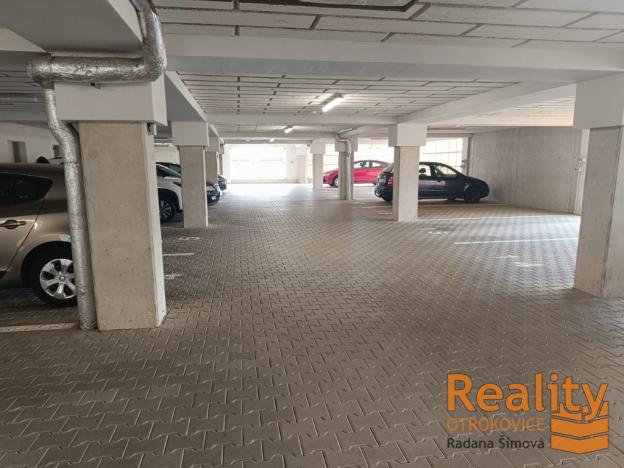 Prodej bytu 2+kk, Otrokovice, Příčná, 68 m2