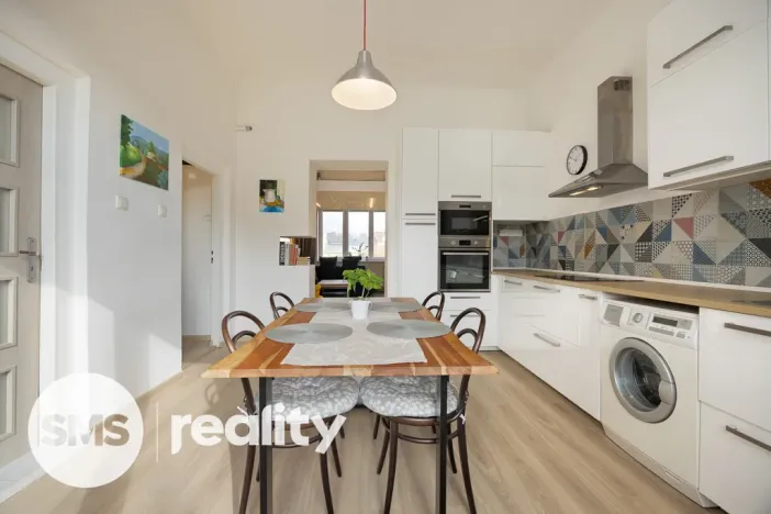 Prodej bytu 2+1, Ostrava - Mariánské Hory, Tvorkovských, 74 m2