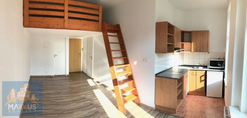 Pronájem bytu 1+kk, Praha - Vysočany, Freyova, 20 m2