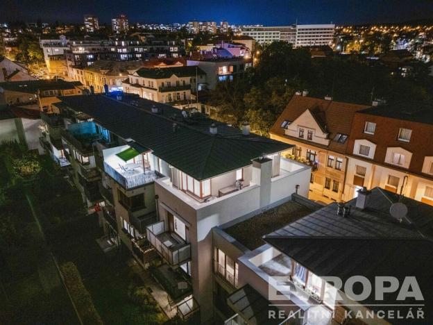 Prodej bytu 3+kk, Praha - Kobylisy, Ke Stírce, 77 m2