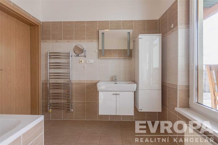 Prodej bytu 3+kk, Praha - Kobylisy, Ke Stírce, 77 m2