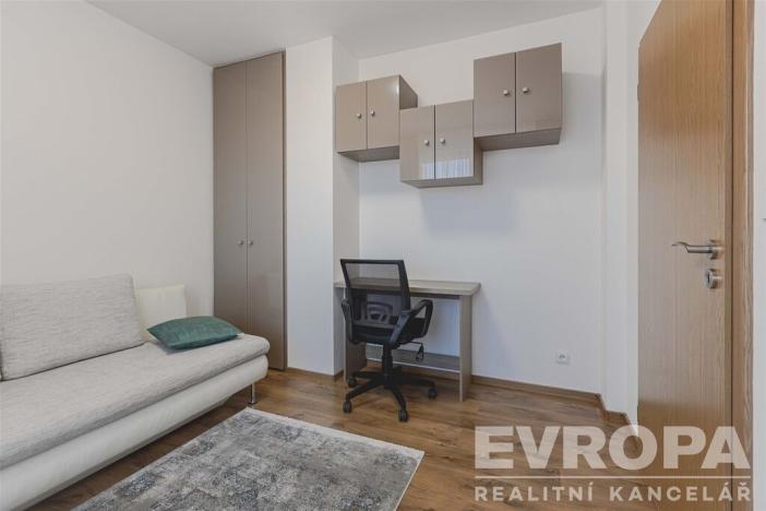 Prodej bytu 3+kk, Praha - Kobylisy, Ke Stírce, 77 m2