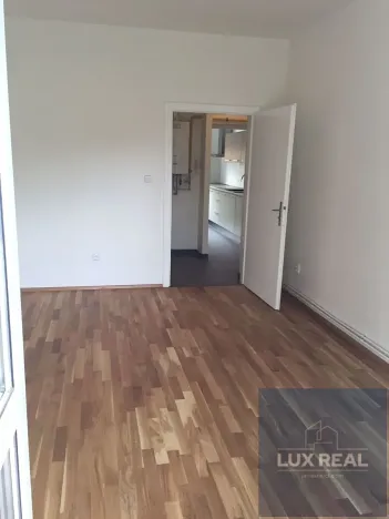 Pronájem bytu 2+1, Mikulov, Pavlovská, 55 m2