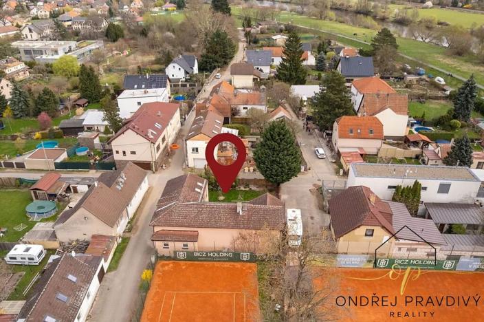 Prodej činžovního domu, Lety, Sokolská, 265 m2