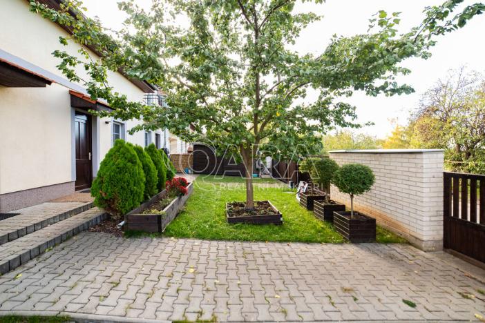 Prodej bytu 5+kk, Holubice, Za Dvorem, 117 m2