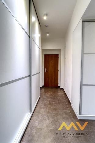 Pronájem bytu 2+kk, Pardubice - Zelené Předměstí, K Višňovce, 58 m2