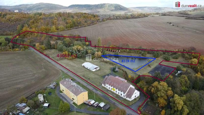 Prodej ubytování, Valeč - Kostrčany, 43069 m2