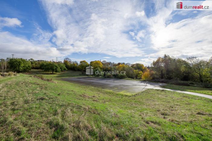 Prodej ubytování, Valeč - Kostrčany, 43069 m2