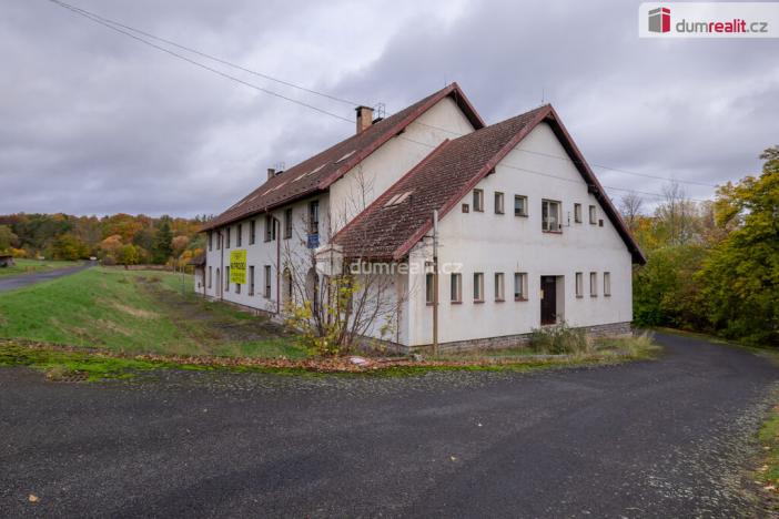 Prodej ubytování, Valeč - Kostrčany, 43069 m2