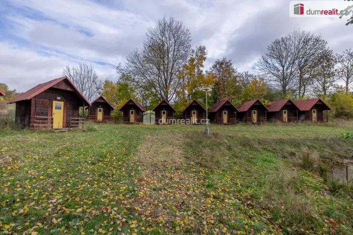 Prodej ubytování, Valeč - Kostrčany, 43069 m2